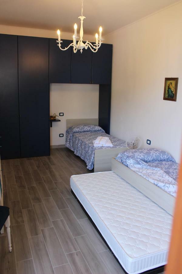 Seaview Apartment Monterosso, Cinque Terre มอนเตรอสโซ อัล มาเร ภายนอก รูปภาพ